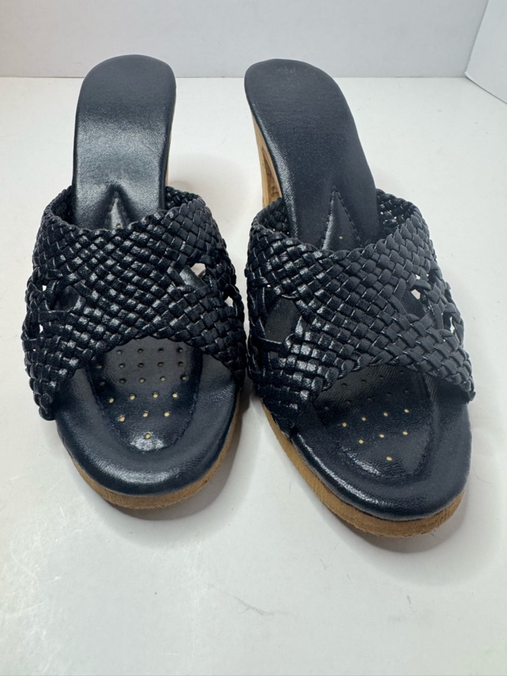 Vintage Footnotes Black Woven Cork Wedge Sandals Women's Size 6M